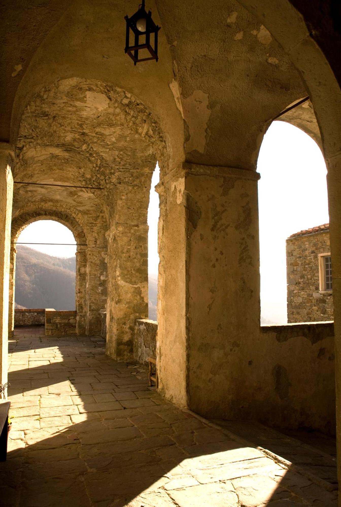 Castello Malaspina Di Fosdinovo Hotel Luaran gambar